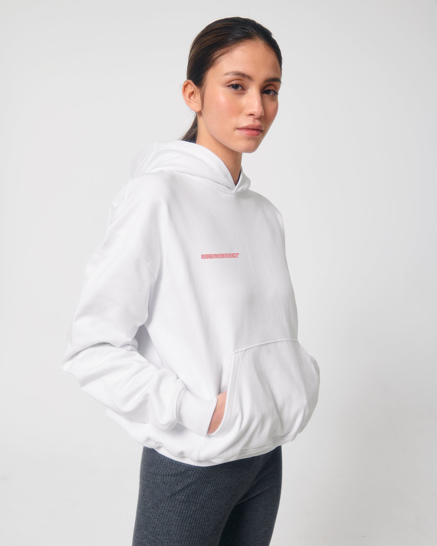 ESSENTIAL UNISEX OVERSIZED HOODIE